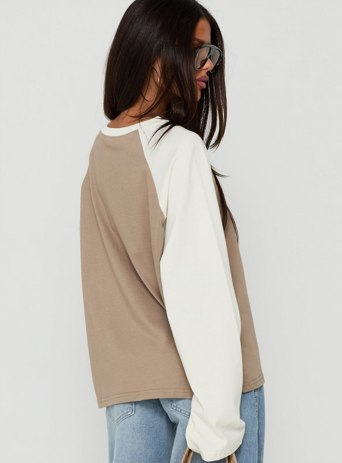 #NOVERA - Top Luna Beige Multicolor de Manga Larga Raglan -