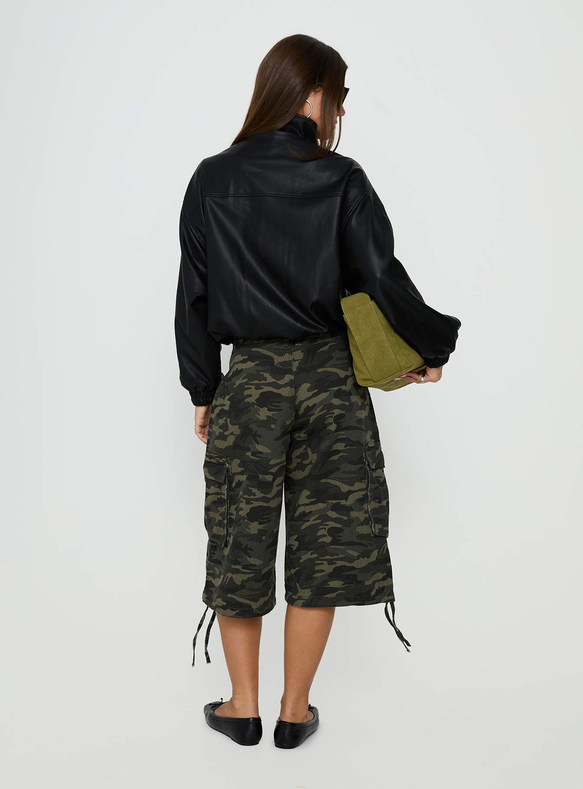 #NOVERA - Shorts Hudsen Camuflaje Largos Cargo II -