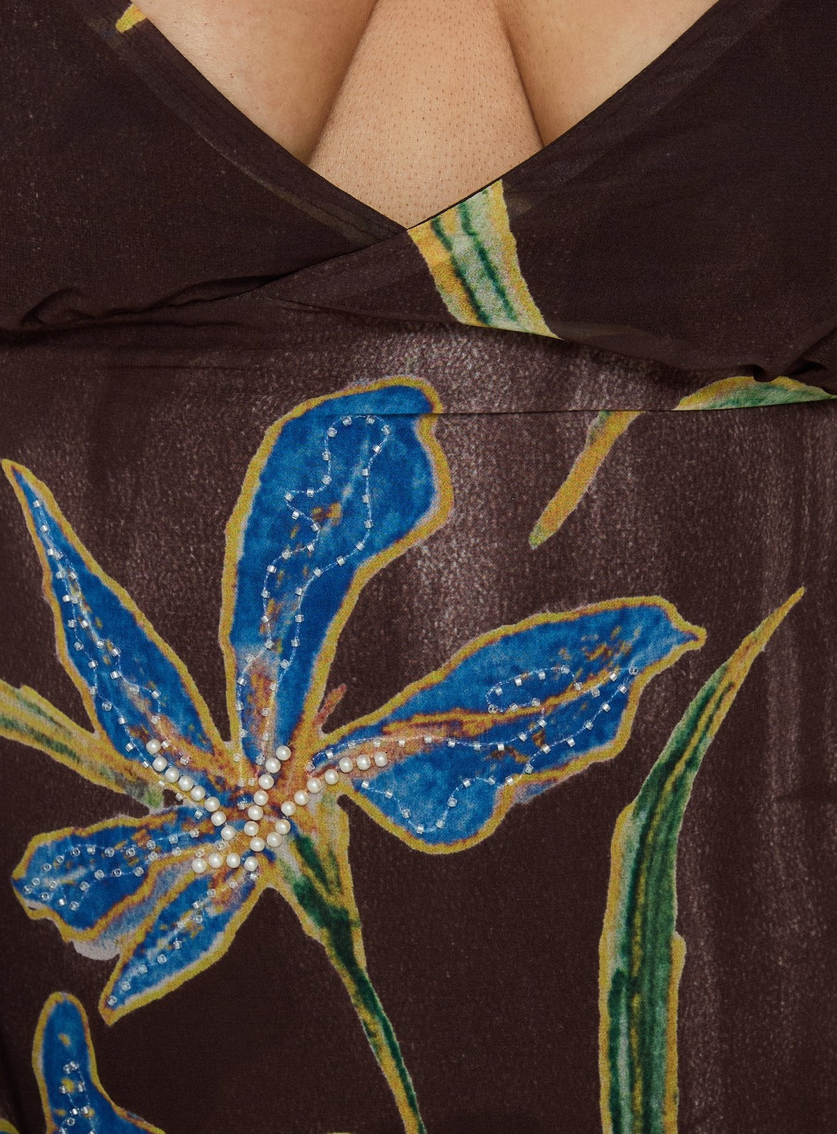 #NOVERA - Vestido Mini Isakaia Marrón de Flores con Abalorios Talla Grande -