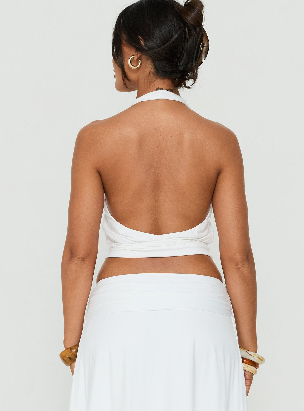 #NOVERA - Top Arabele Blanco Halter Cruzado -