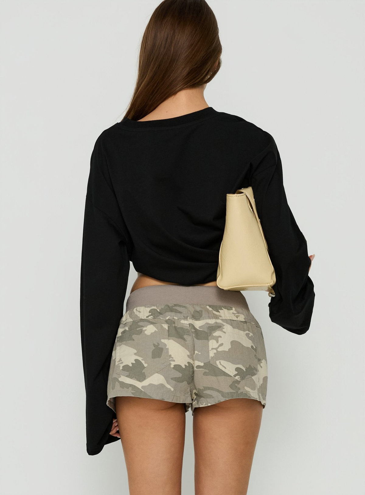 #NOVERA - Shorts Coral Camuflaje Cargo Micro -