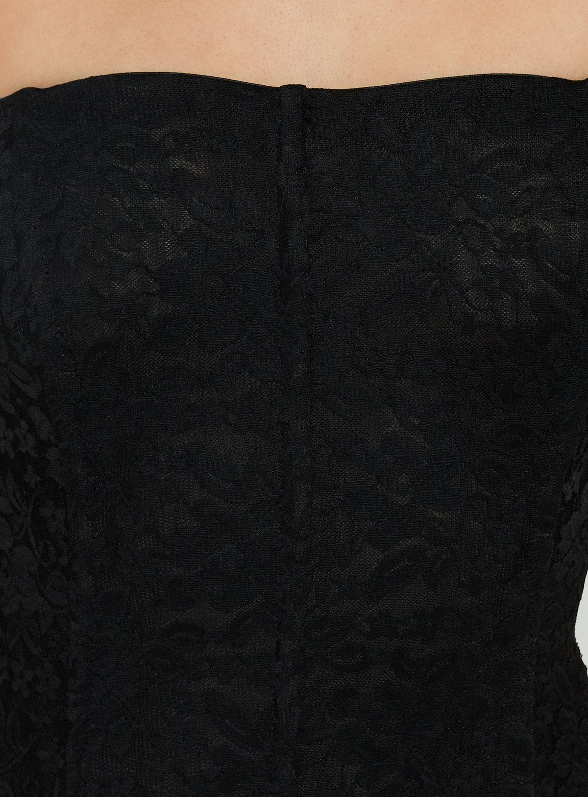 #NOVERA - Vestido Largo Diannah Negro de Encaje Corsé -