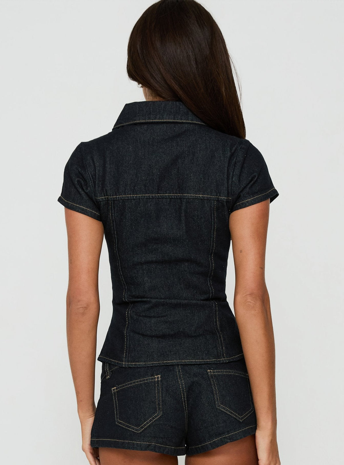 #NOVERA - Top Raminna Denim Crudo con Cuello -