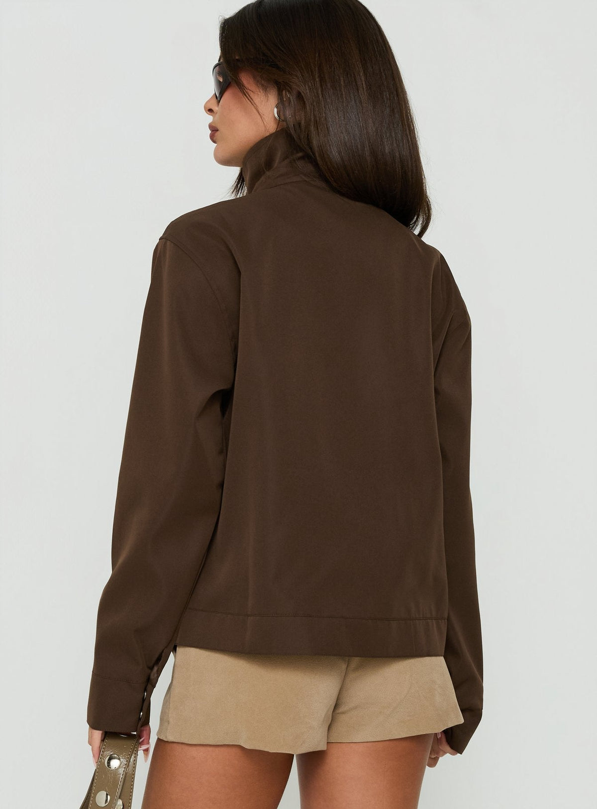 #NOVERA - Chaqueta Imanie Chocolate de Cuello Alto -