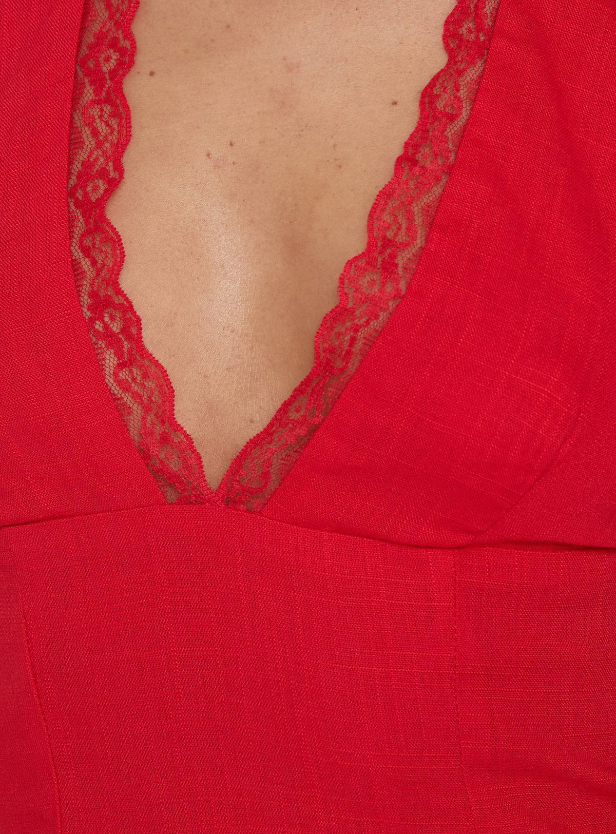 #NOVERA - Top No Rojo de Encaje Halter -