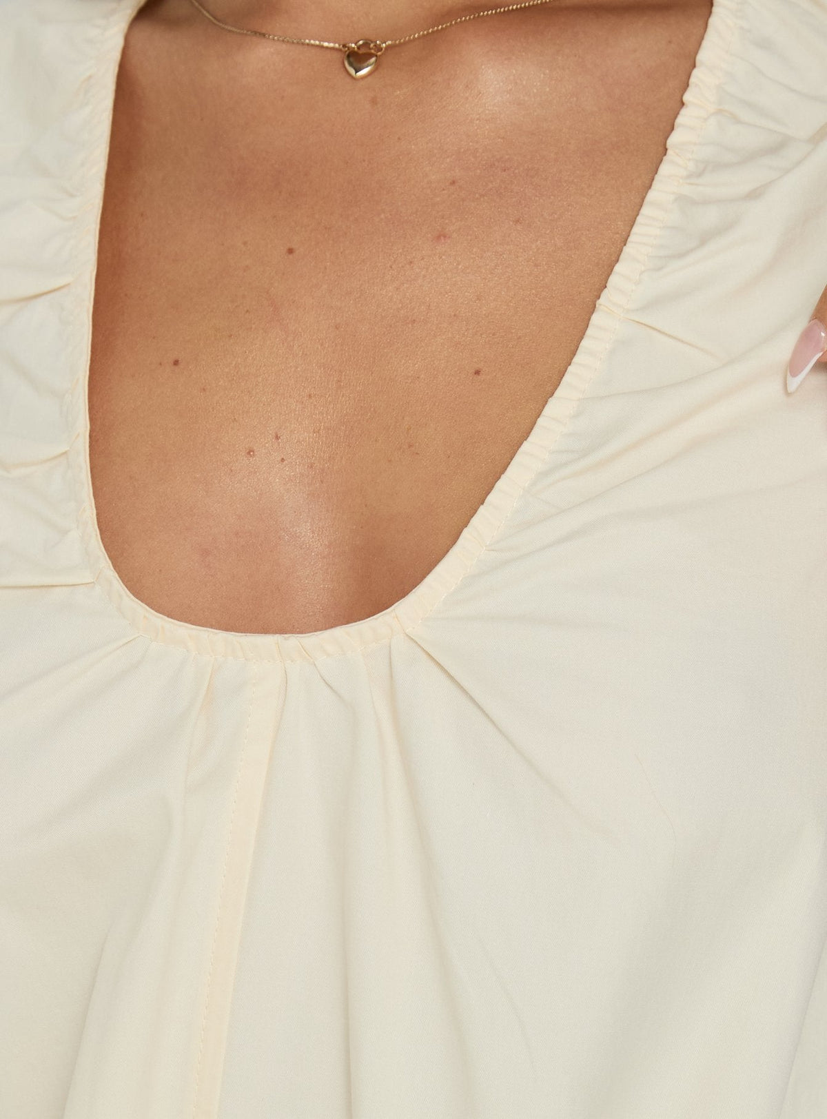 #NOVERA - Vestido Largo Eberta Amarillo Mantequilla Fruncido -