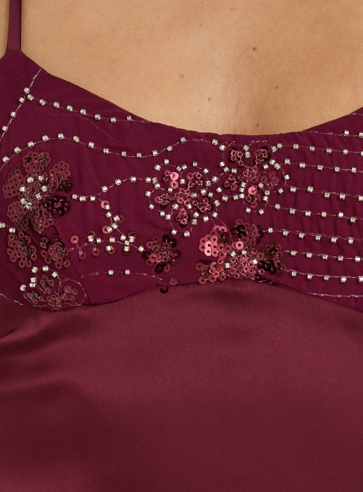 #NOVERA - Vestido Mini Coralinna Cereza de Lentejuelas -