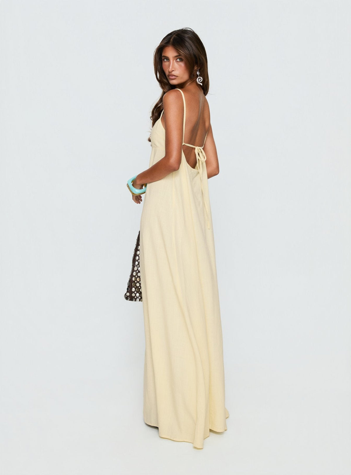 #NOVERA - Vestido Largo Solie Amarillo Mantequilla -