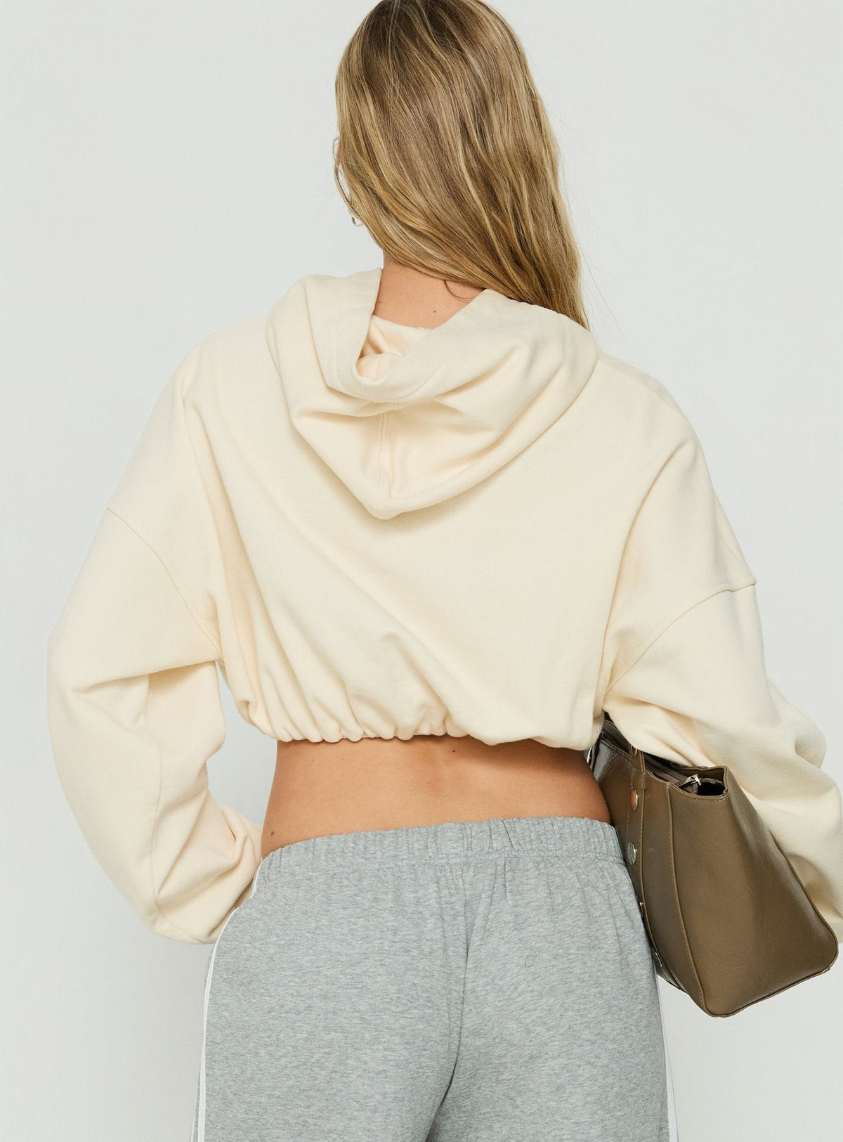 #NOVERA - Sudadera con Capucha Mayse Crema Crop -