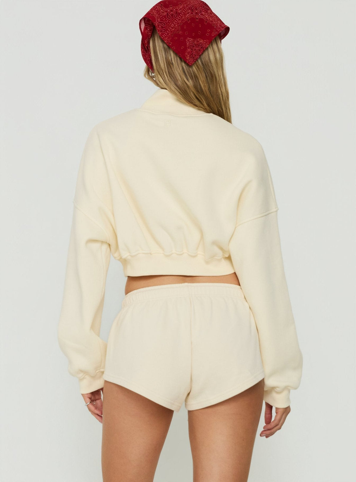 #NOVERA - Shorts Quinncy Crema de Tiro Bajo -