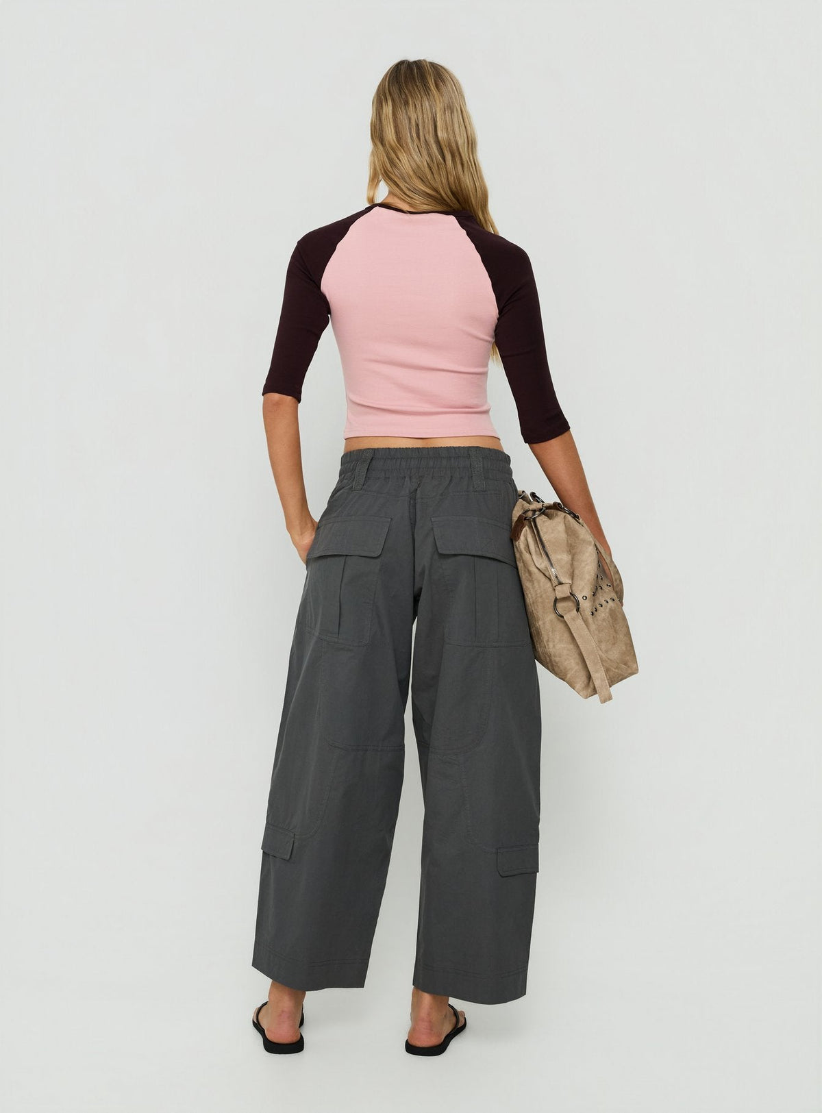 #NOVERA - Pantalón Margarita Gris Antracita Cargo -