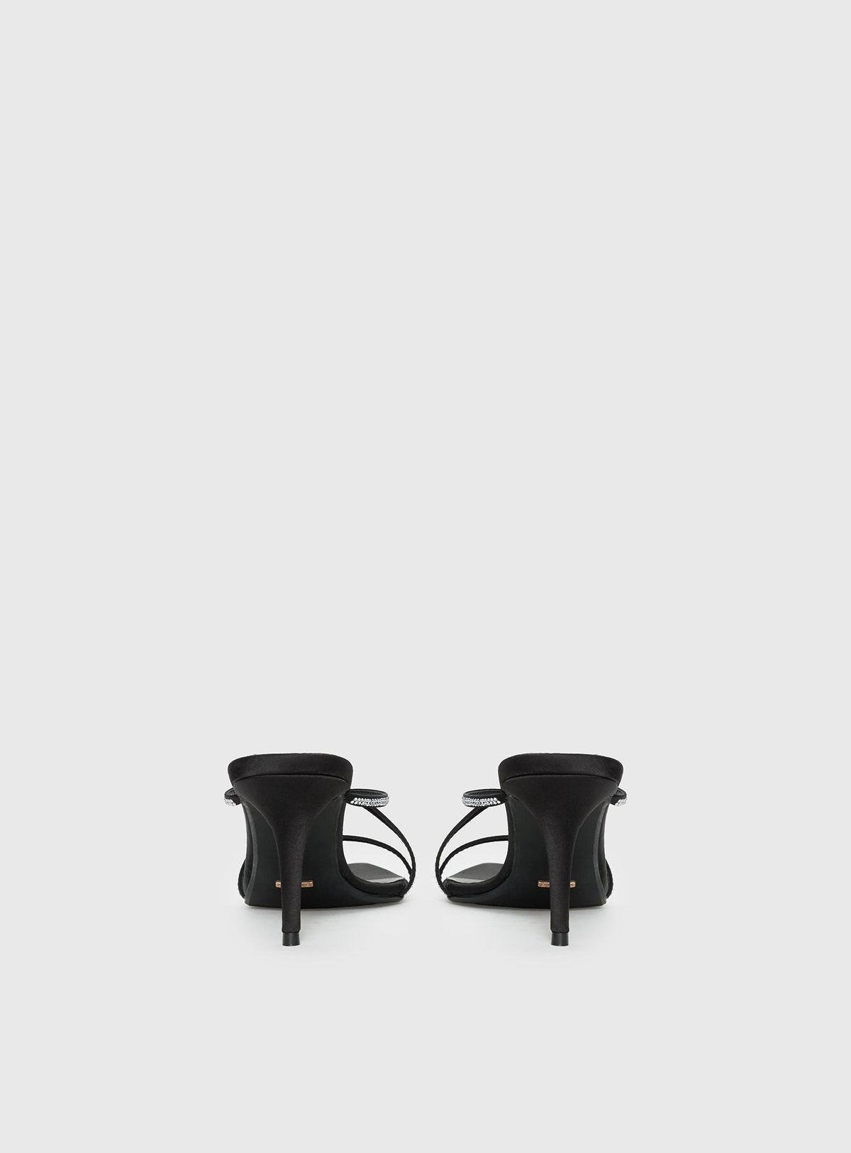#NOVERA - Tacones Billini Effy Negros -