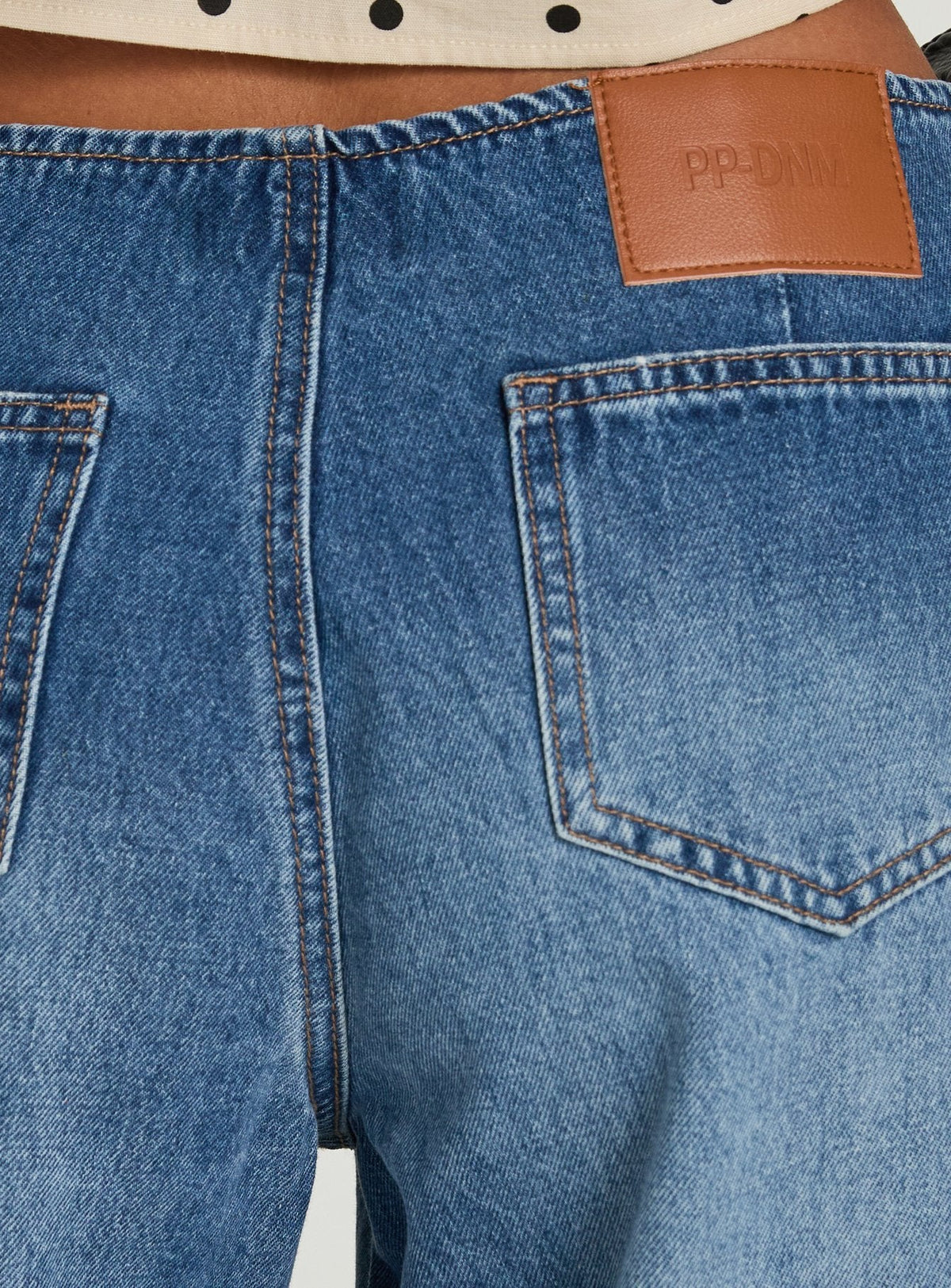 #NOVERA - Vaqueros Baggy Roamer Azul Vintage Medio de Tiro Bajo -