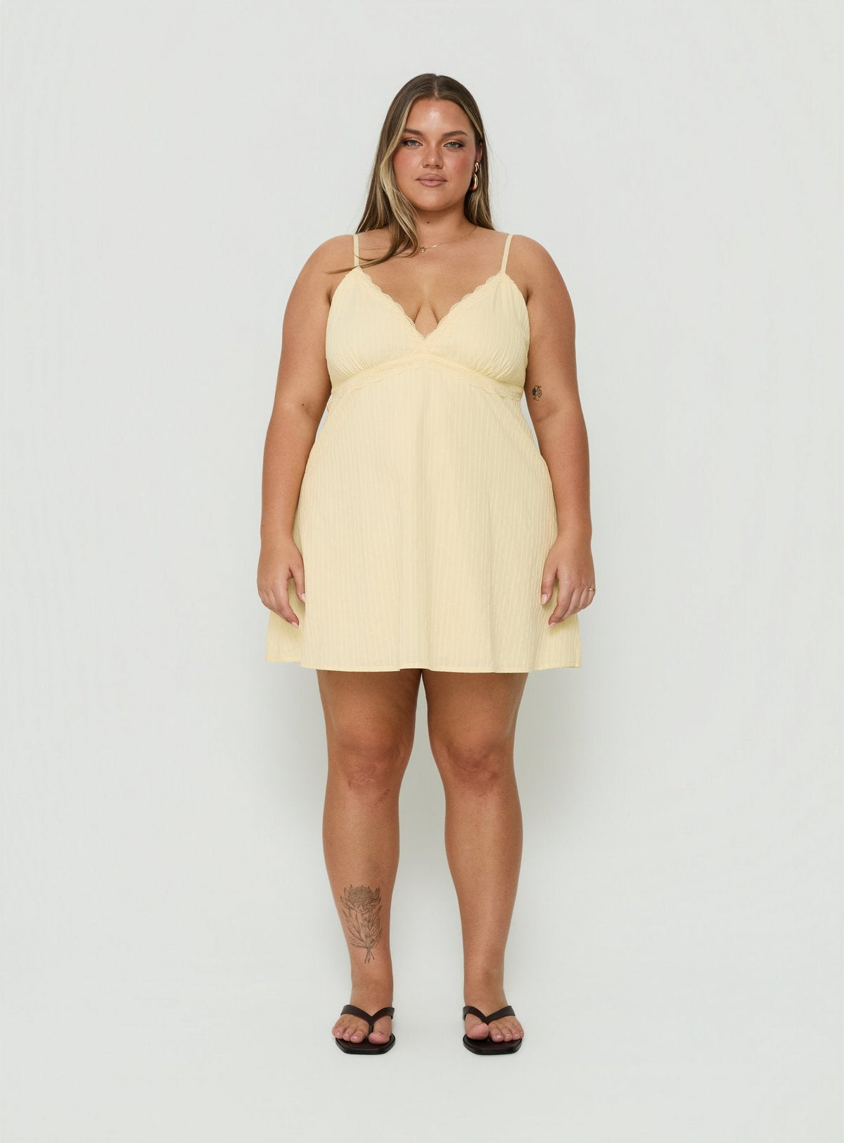 #NOVERA - Vestido Mini Lunya Limón Talla Grande -