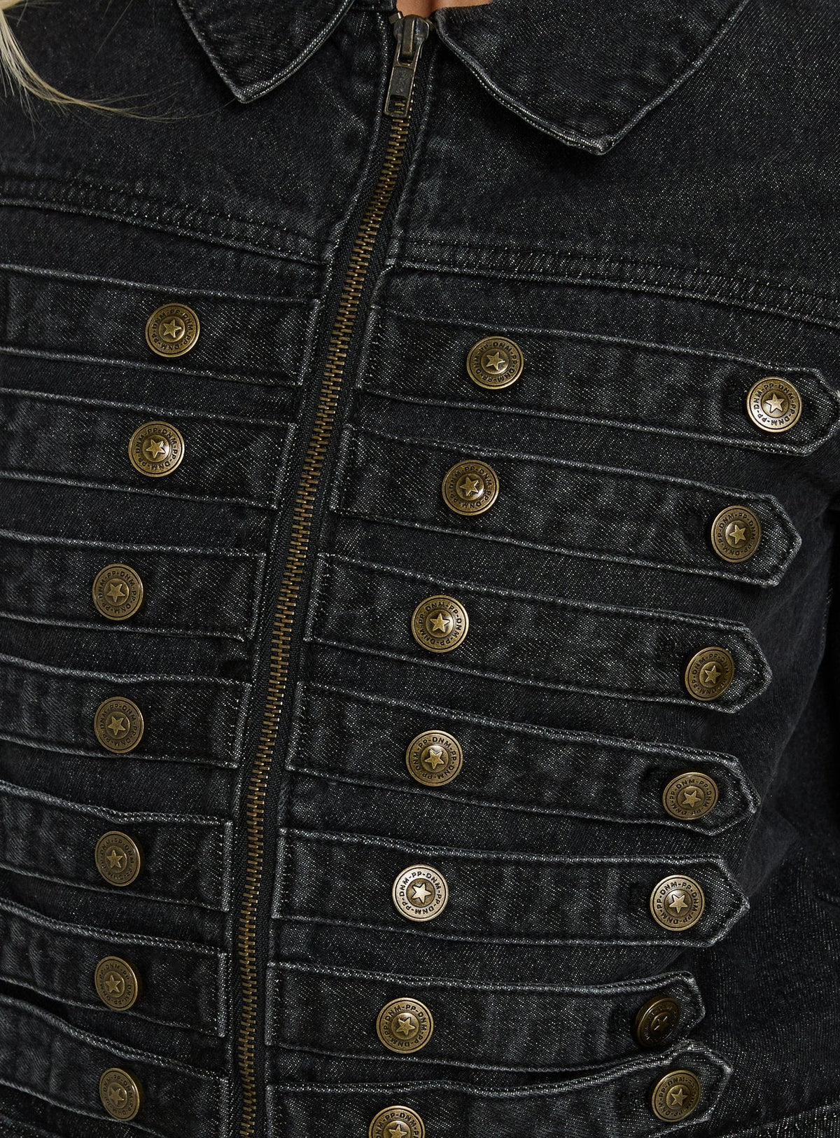 #NOVERA - Chaqueta Kingstonn Negra Lavada Denim -