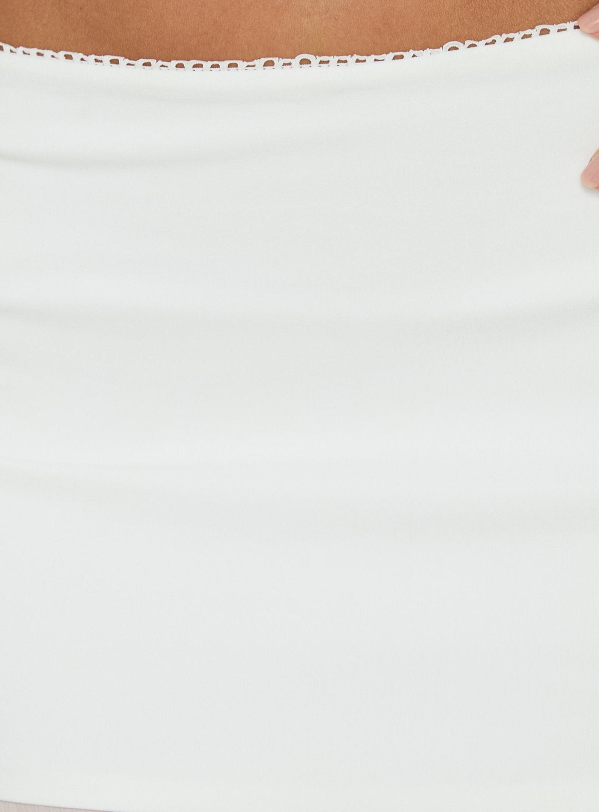 #NOVERA - Falda Midi Camy Blanca Transparente -
