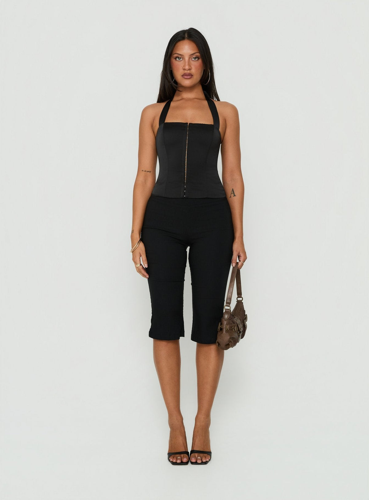 #NOVERA - Top Gabriela Negro de Satén Halter -
