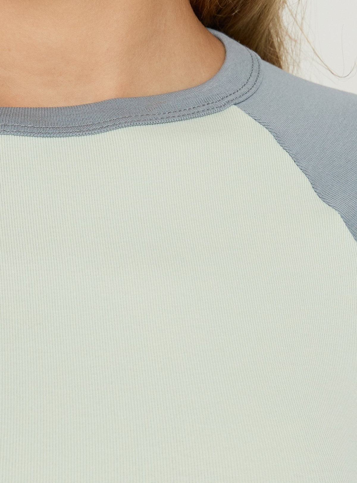 #NOVERA - Top Raglan Kikkie Menta y Gris de Manga 3/4 -