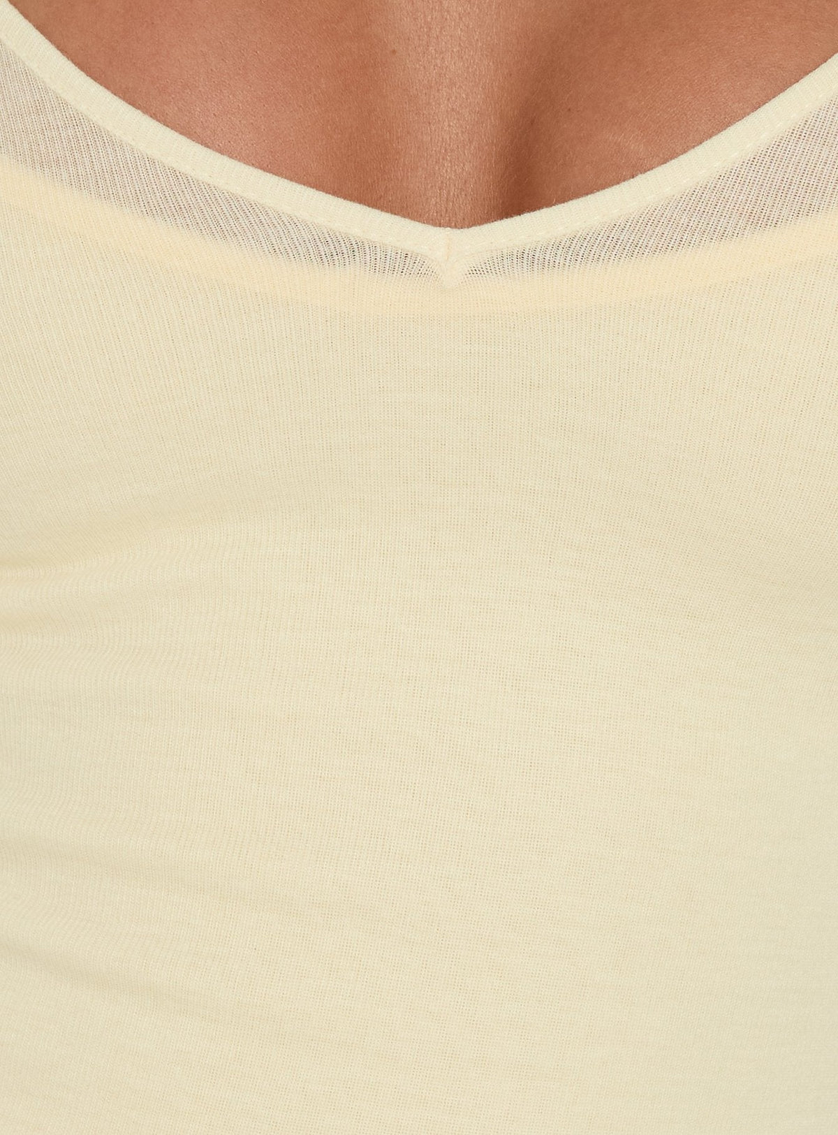 #NOVERA - Top Kaiyah Amarillo Transparente con Cuello en V -