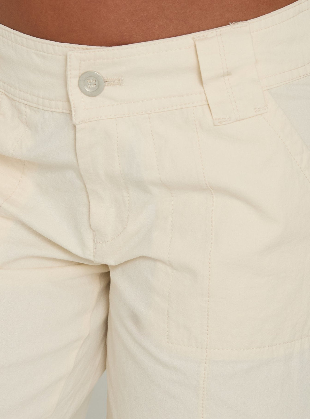 #NOVERA - Pantalón Capri Miska Blanco Roto de Pierna Ancha -