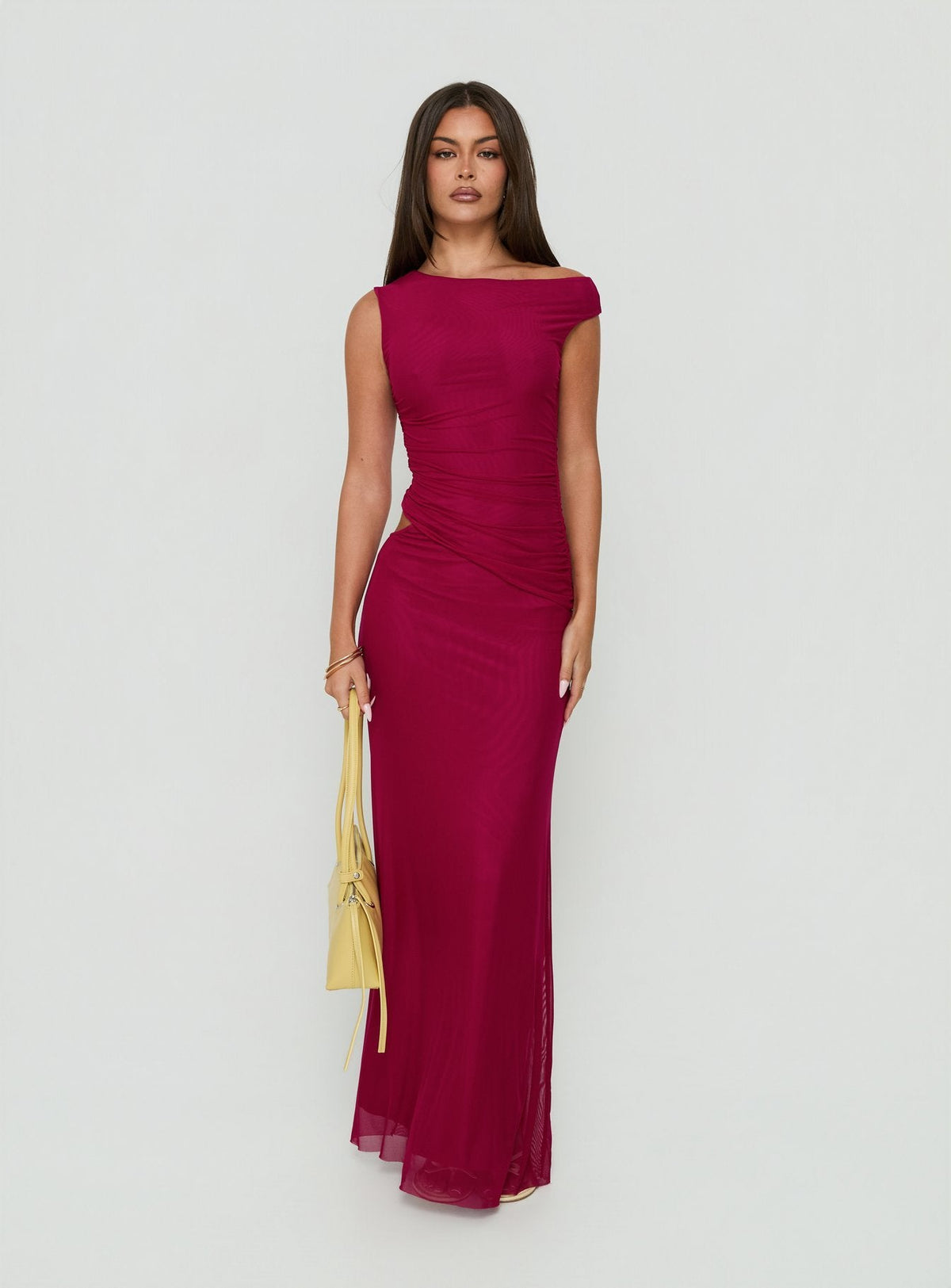 #NOVERA - Vestido Largo Krystyna Frambuesa con Hombros Descubiertos Fruncido -