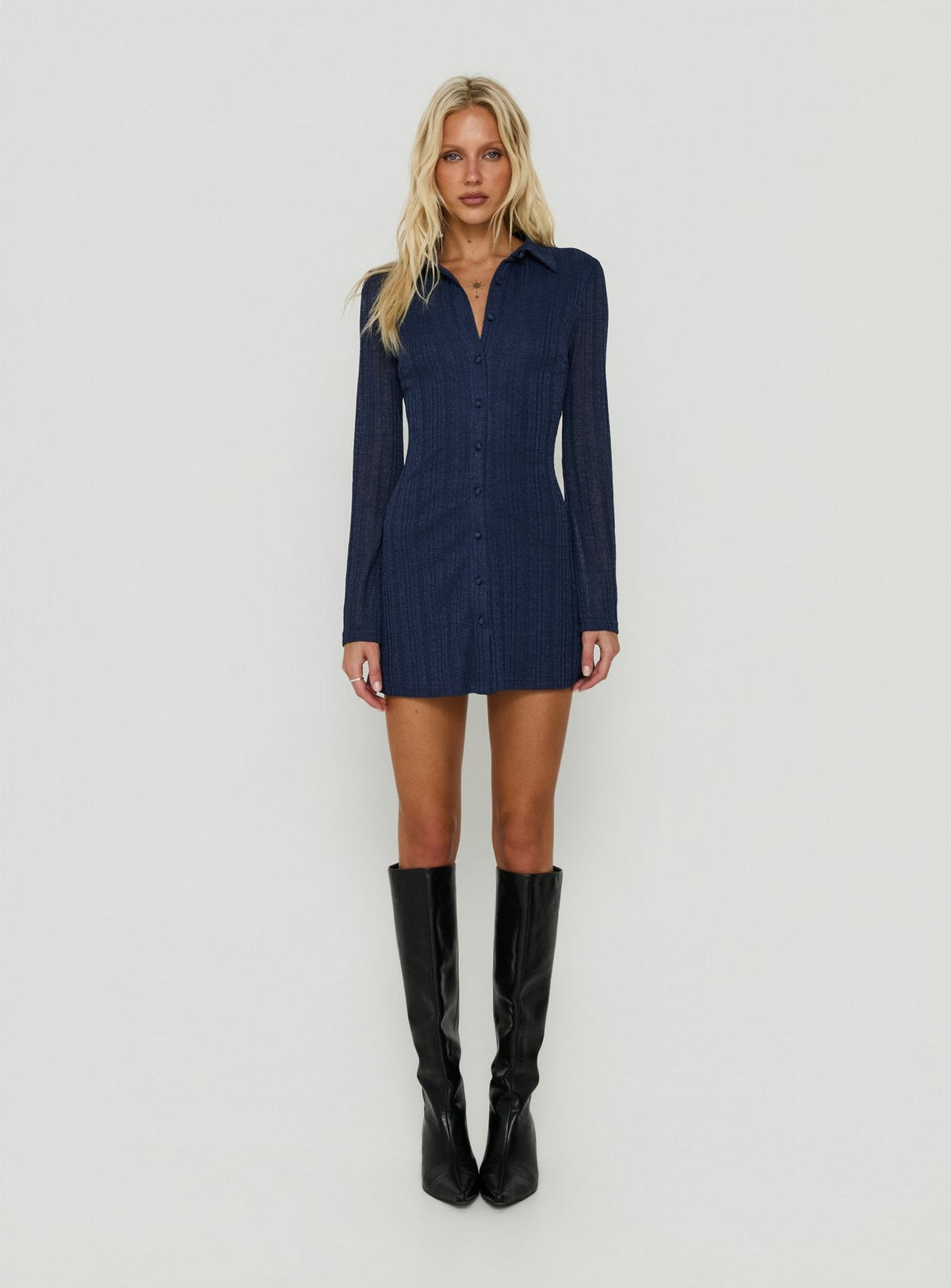 #NOVERA - Vestido Mini Cádiz Azul Marino de Manga Larga -