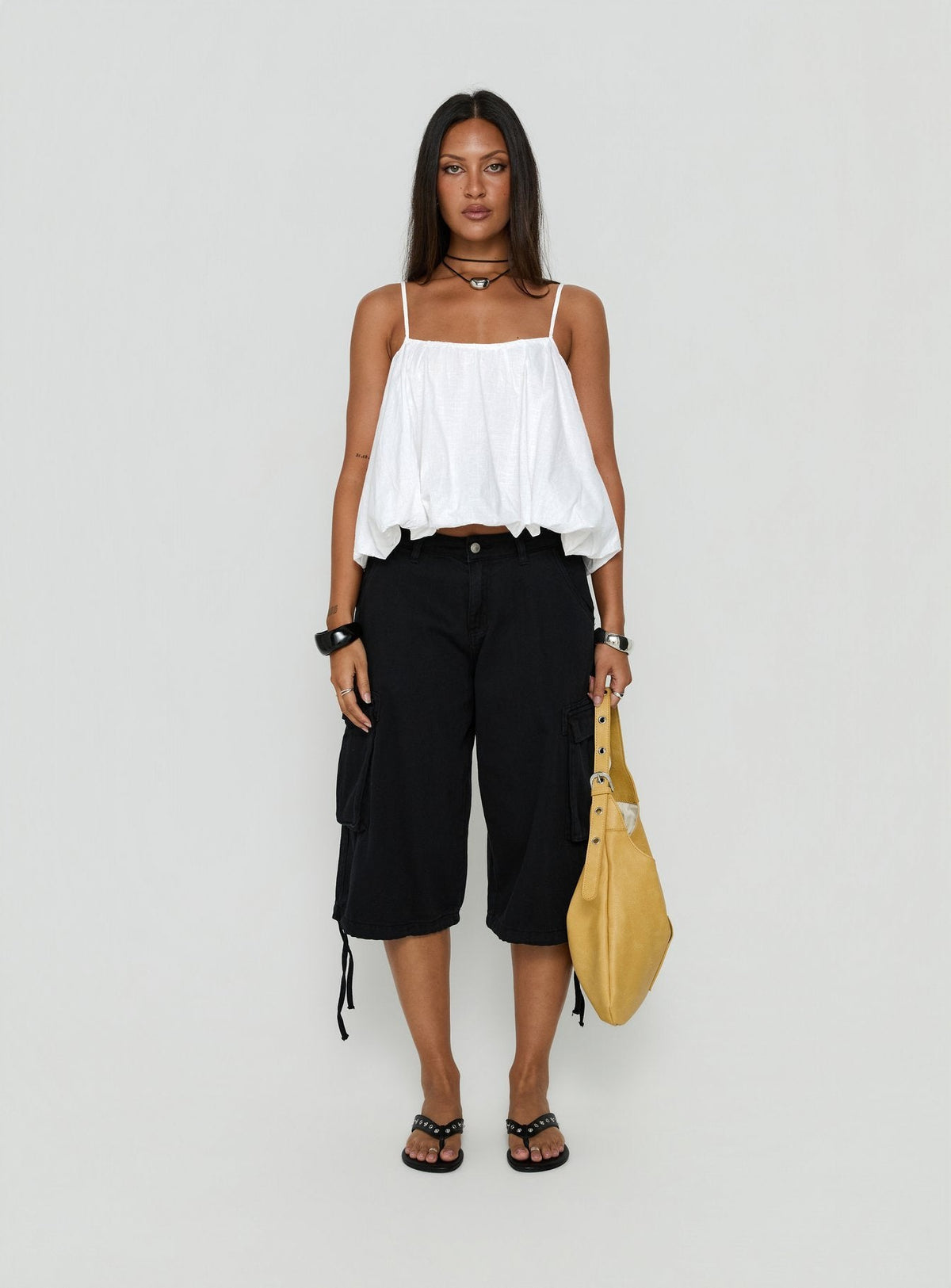 #NOVERA - Shorts Hudsen Negros Lavados Largos Cargo -