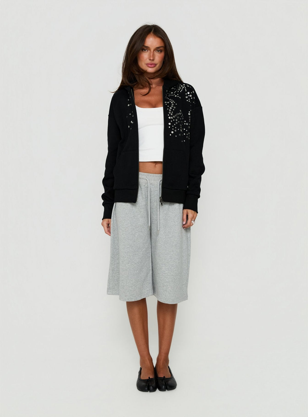 #NOVERA - Sudadera con Capucha Jávea Negra con Tachuelas Oversize -