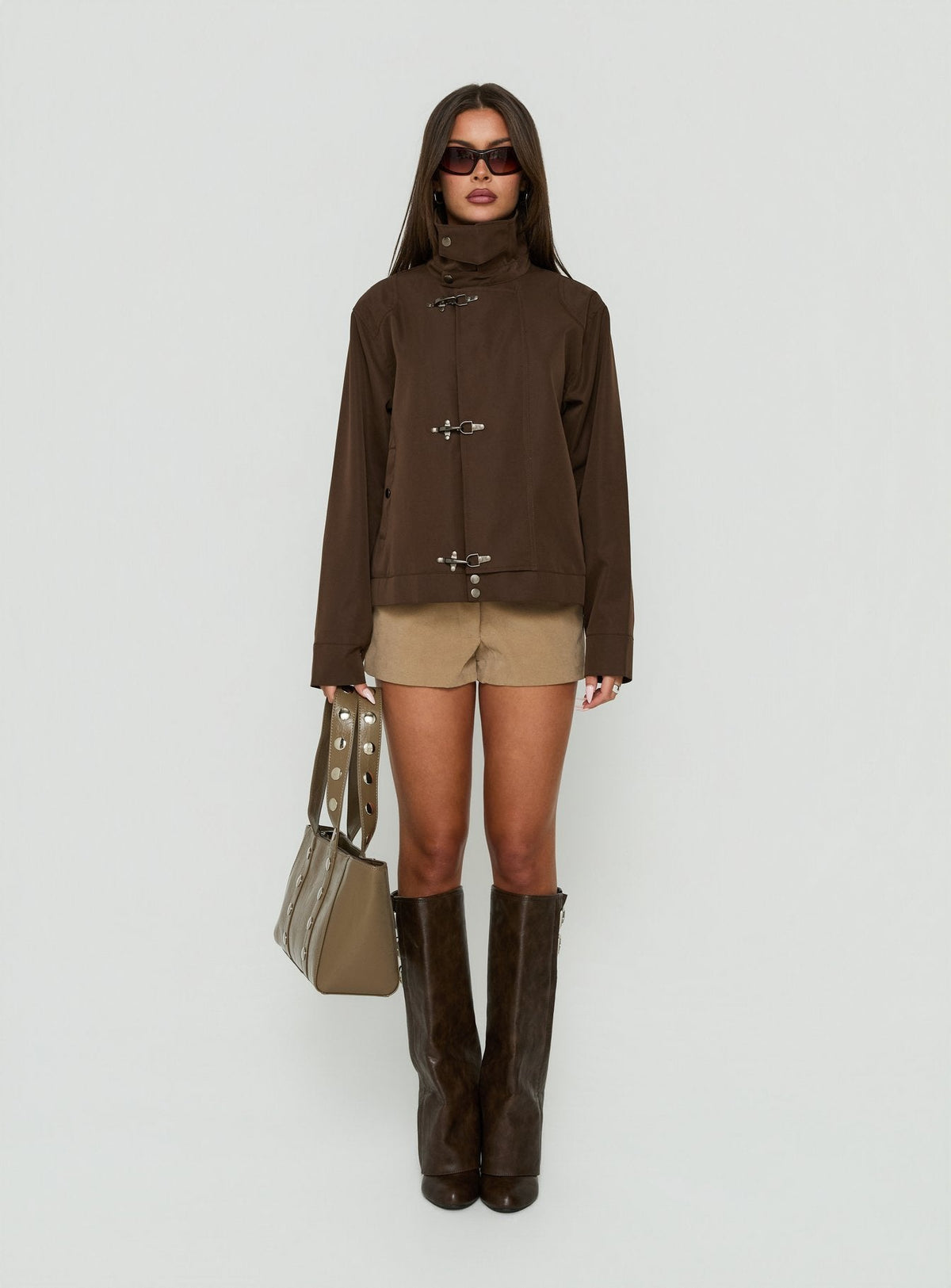 #NOVERA - Chaqueta Imanie Chocolate de Cuello Alto -