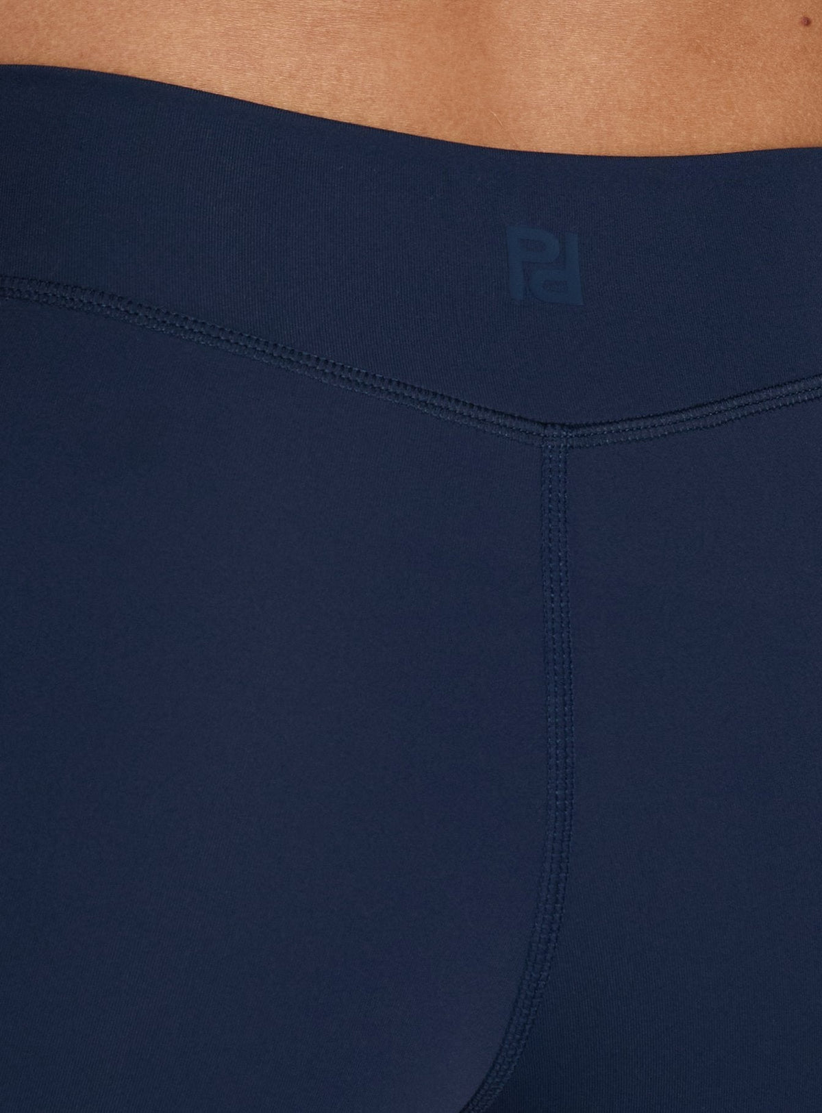 #NOVERA - Shorts Tempo Azul Marino de Tiro Bajo -