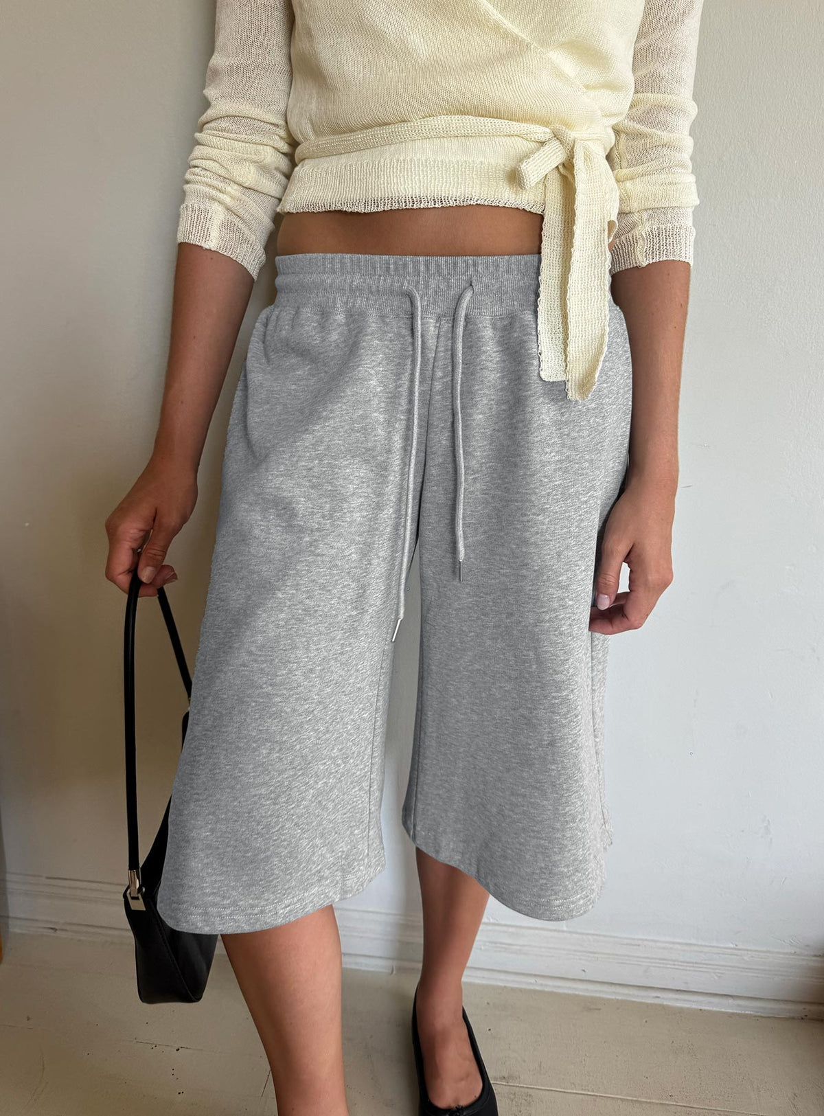 #NOVERA - Shorts Nikko Gris Jaspeado Largos Polar -