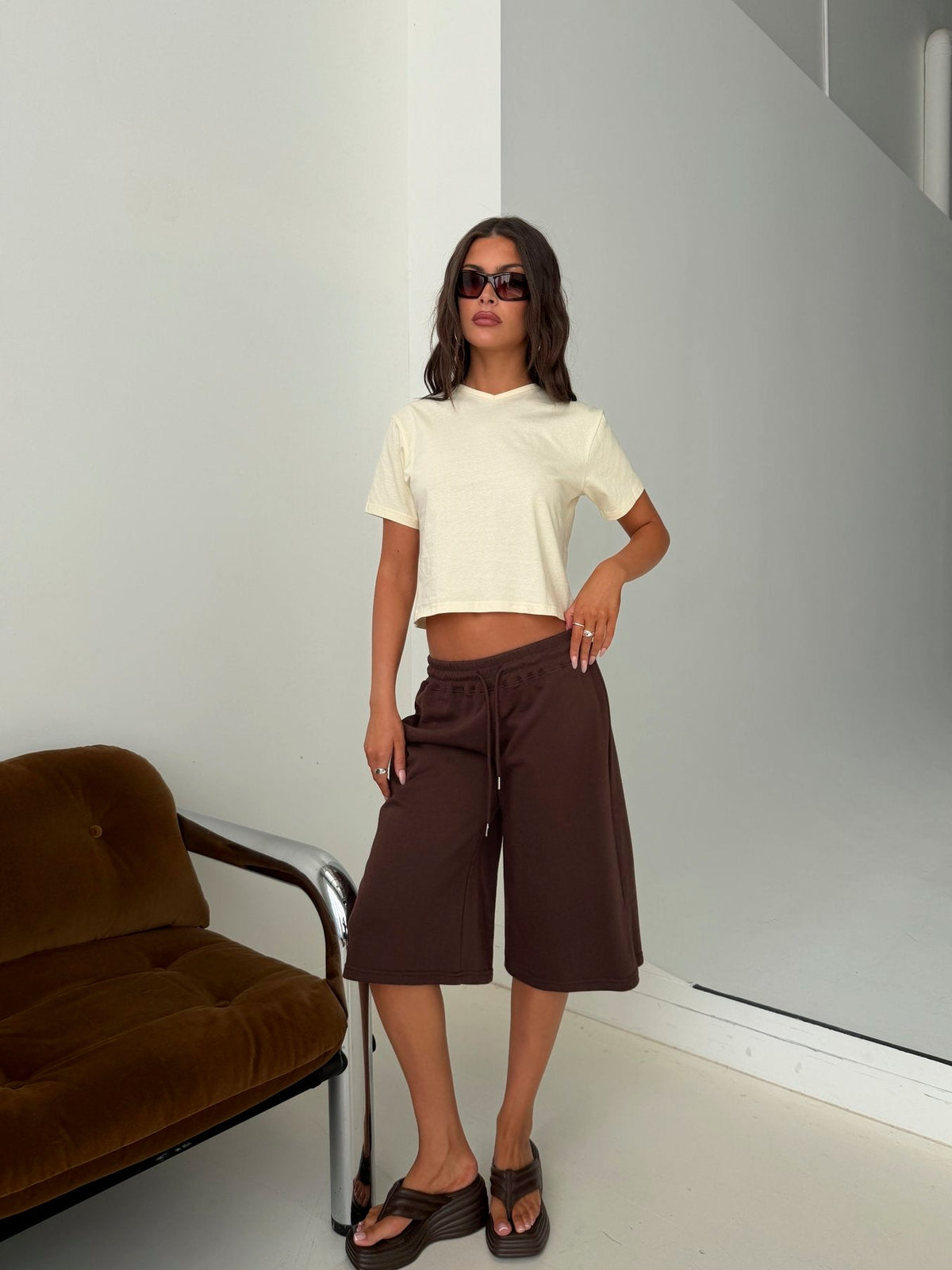 #NOVERA - Shorts Nikko Marrón Largos Polar -