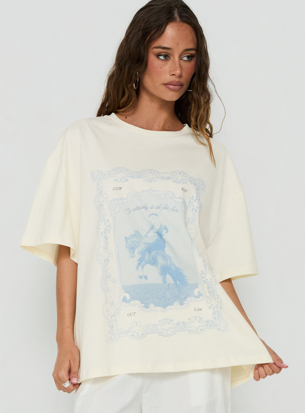 #NOVERA - Camiseta Violeta Crema Oversize Estampada -