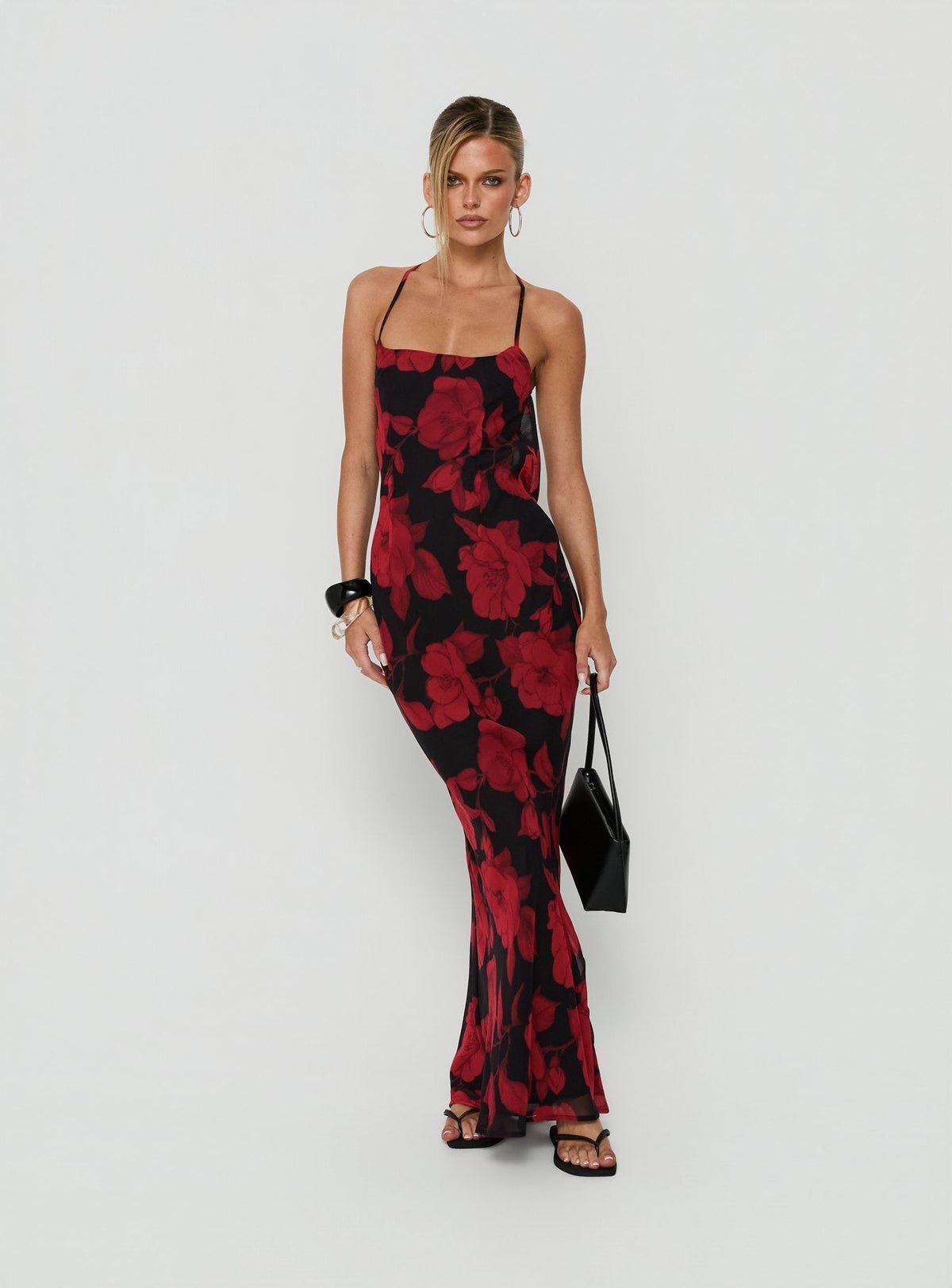 #NOVERA - Vestido Largo Bishopp Rojo de Flores -