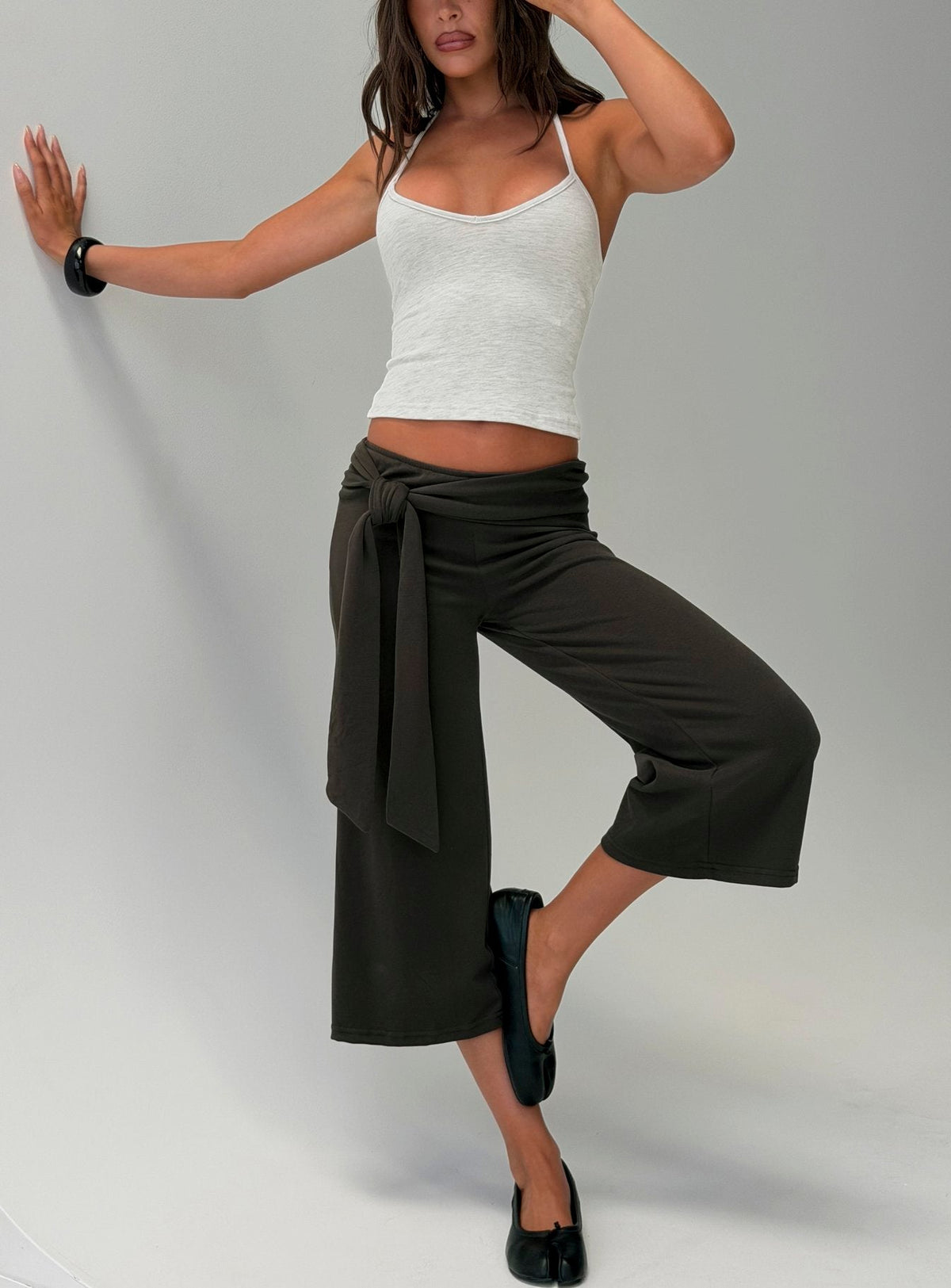 #NOVERA - Shorts Allena Gaucho Pizarra -