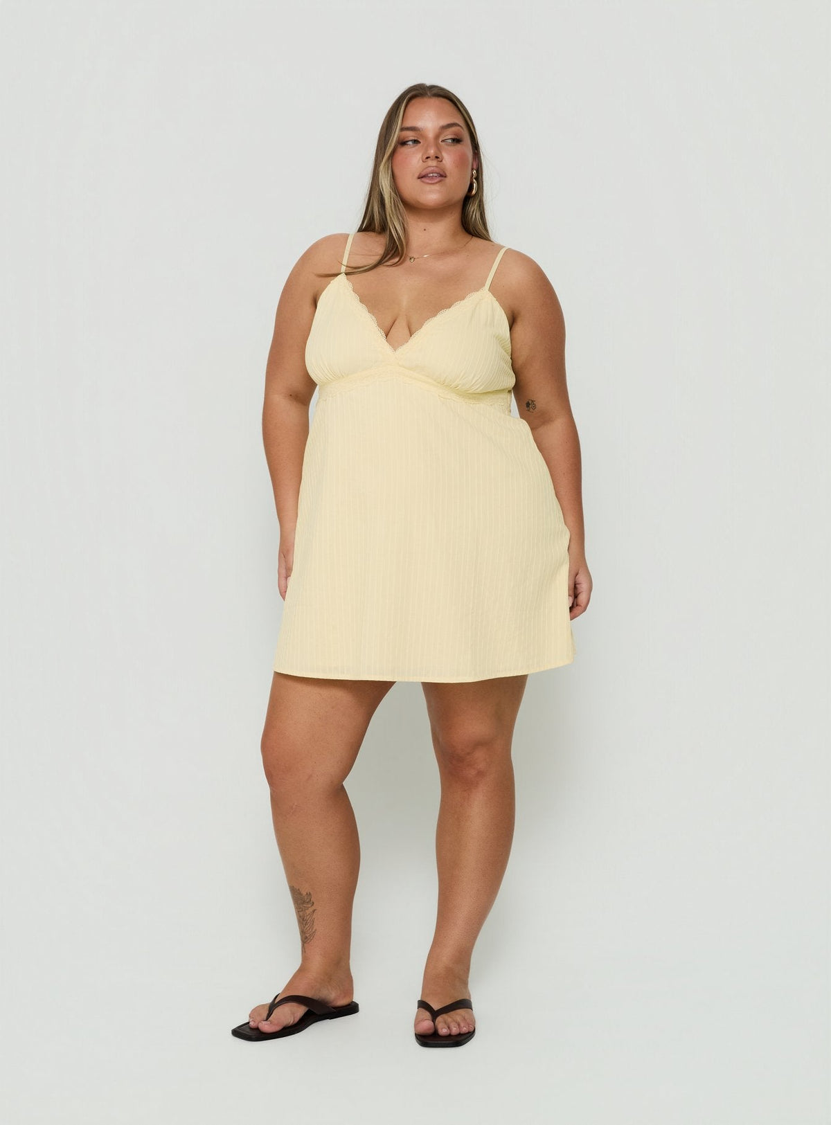 #NOVERA - Vestido Mini Lunya Limón Talla Grande -