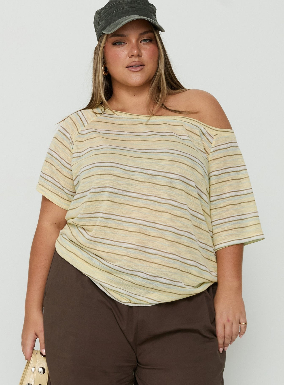 #NOVERA - Top Dulce de Rayas con Hombros Descubiertos Talla Grande -
