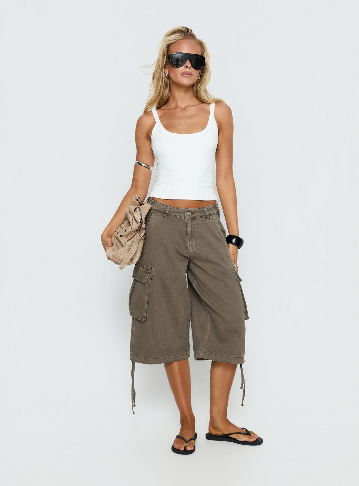 #NOVERA - Shorts Hudsen Caqui Largos Cargo -