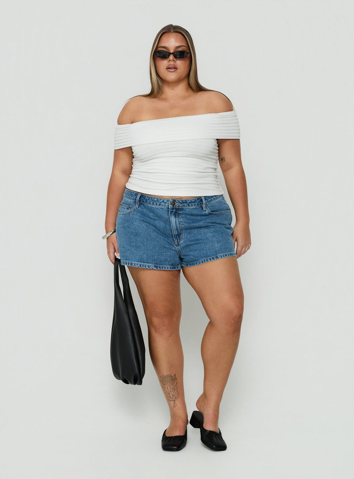 #NOVERA - Top Ausha Blanco de Rayas con Hombros Descubiertos Talla Grande -