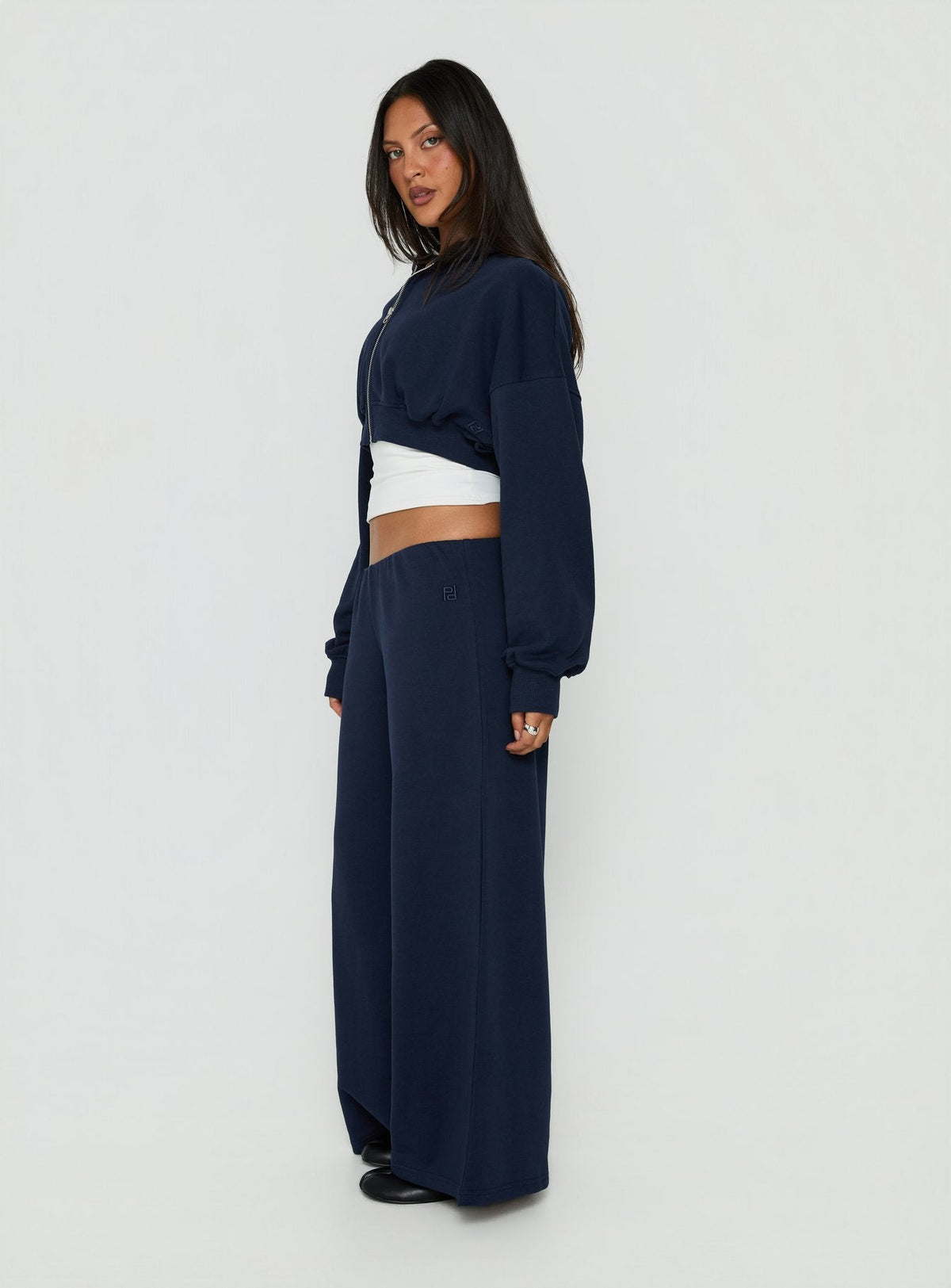 #NOVERA - Pantalón Kaeya Azul Marino Polar de Pierna Ancha -