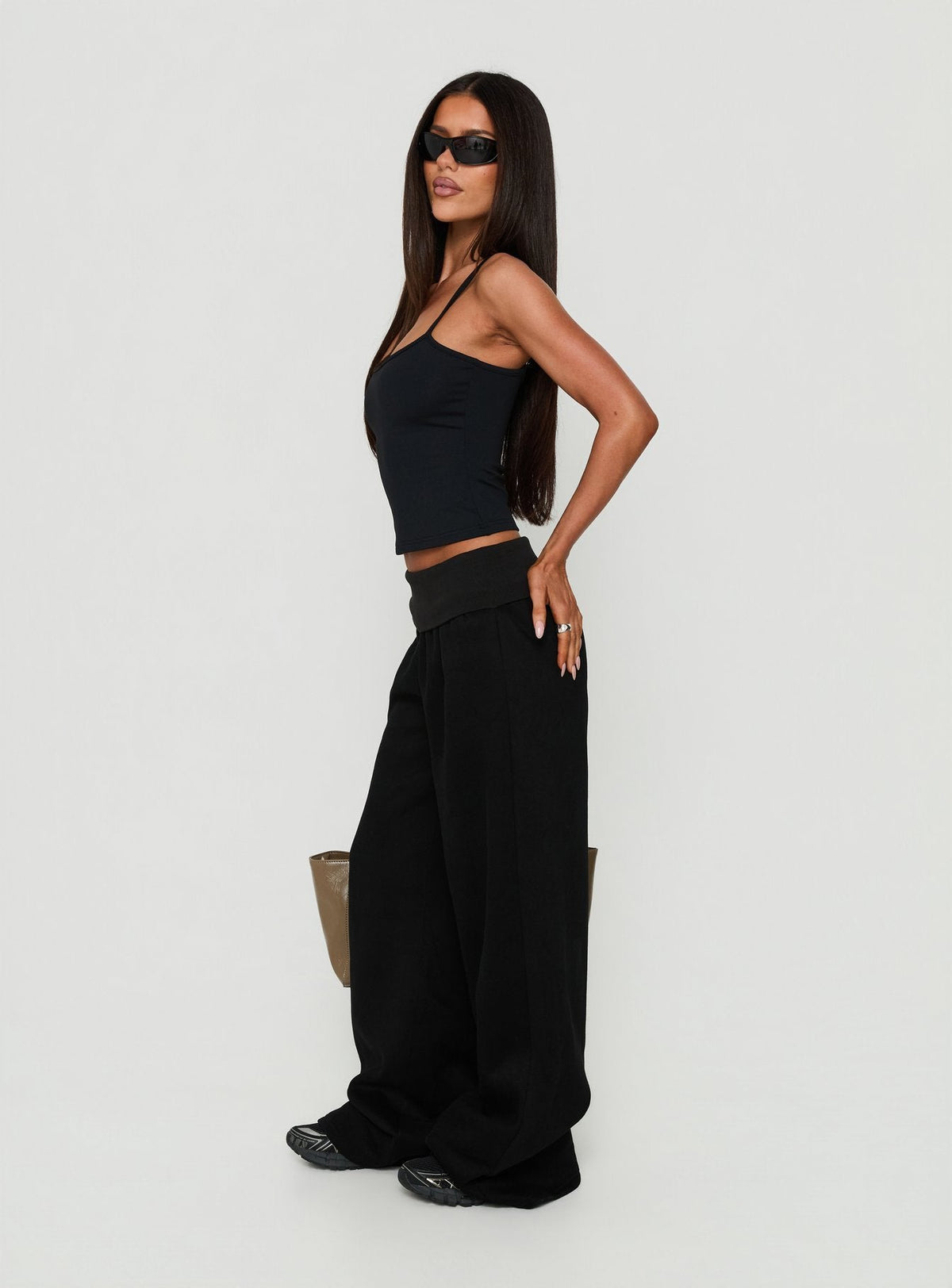 #NOVERA - Pantalón de Chándal Lockie Negro con Cintura Doblada Baggy -