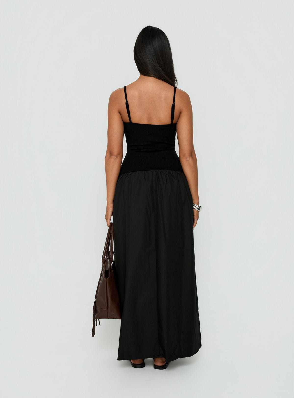 #NOVERA - Vestido Largo Erroll Negro de Punto -
