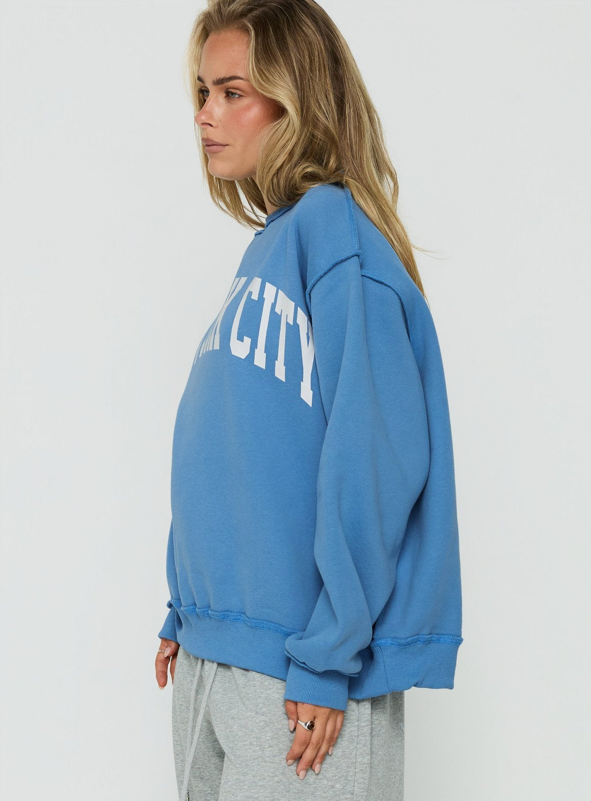 #NOVERA - Jersey York Azul Oversize -