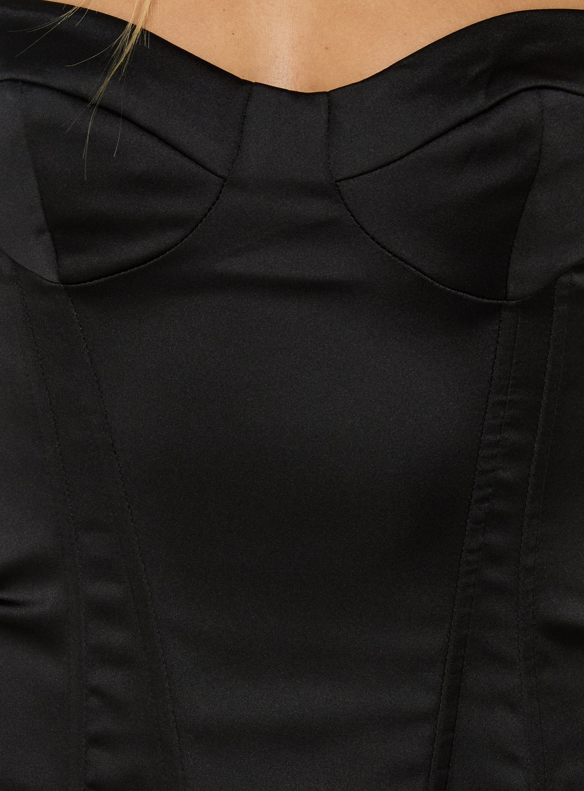 #NOVERA - Top Selesta Negro Estructurado -