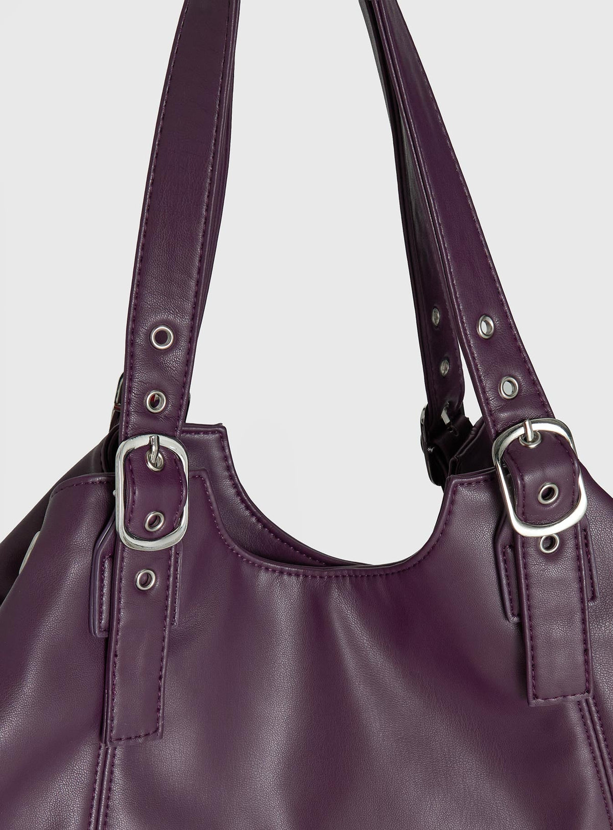 #NOVERA - Bolso de Hombro Amaria Ciruela -
