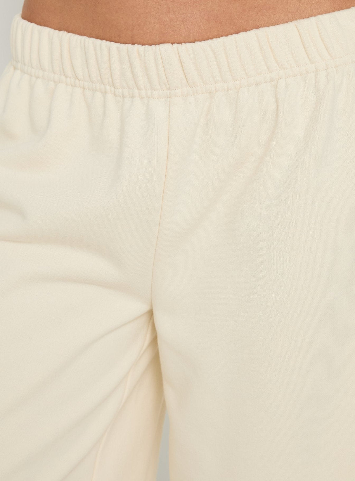 #NOVERA - Shorts Sayllor Crema Largos -