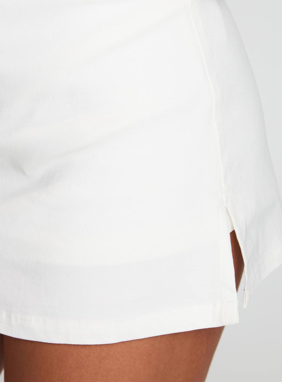 #NOVERA - Falda Pantalón Inés Blanca -