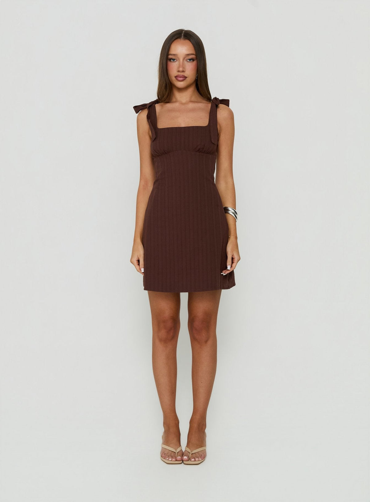 #NOVERA - Vestido Mini Ximena Marrón Oscuro -