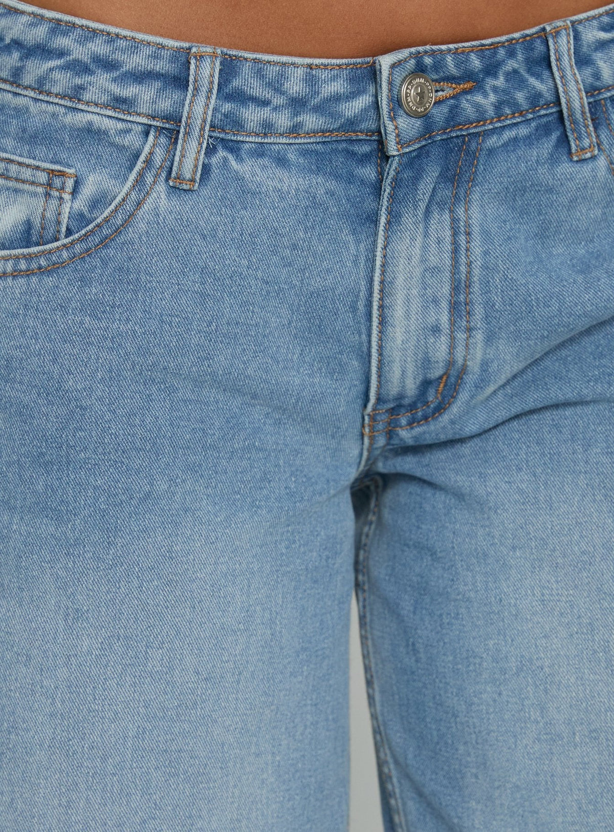 #NOVERA - Vaqueros Ramos Azul Vivo Lavado de Tiro Bajo Denim -