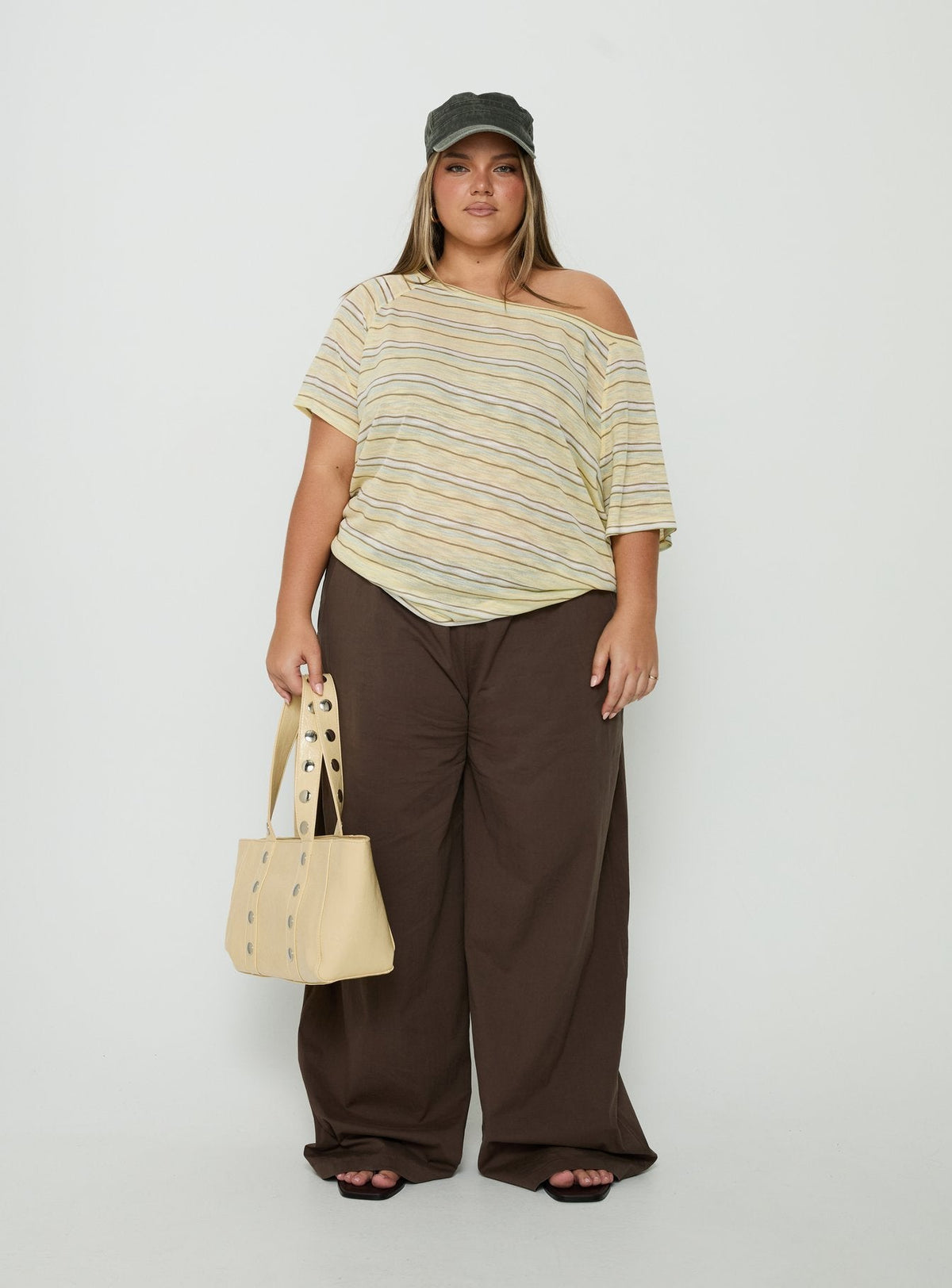 #NOVERA - Top Dulce de Rayas con Hombros Descubiertos Talla Grande -